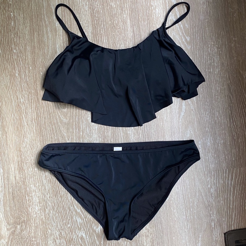 Flowy Black Bikini